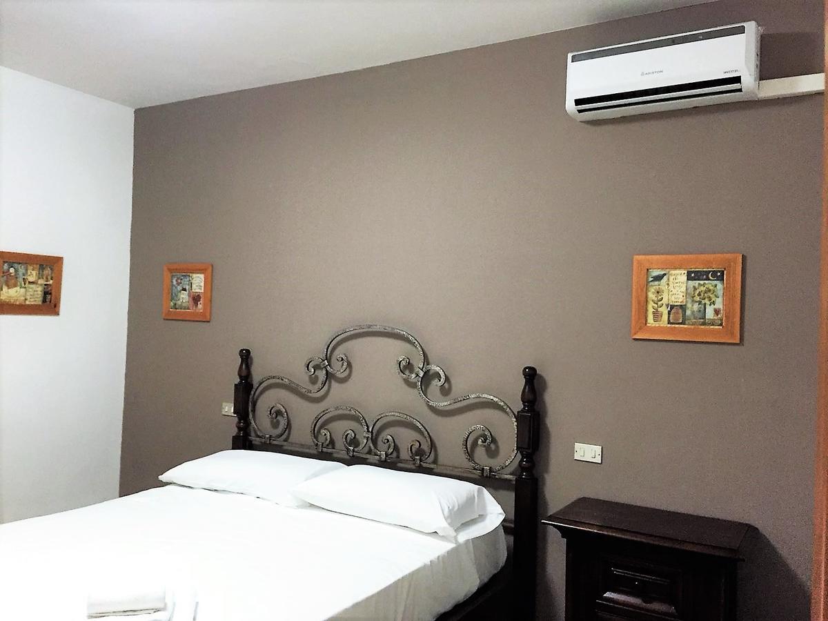 Happy Holidays Garda Home Desenzano del Garda Exterior photo